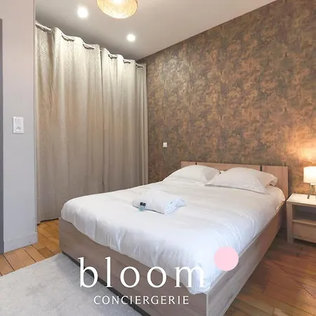 Le Fabuleux De Deroulede *